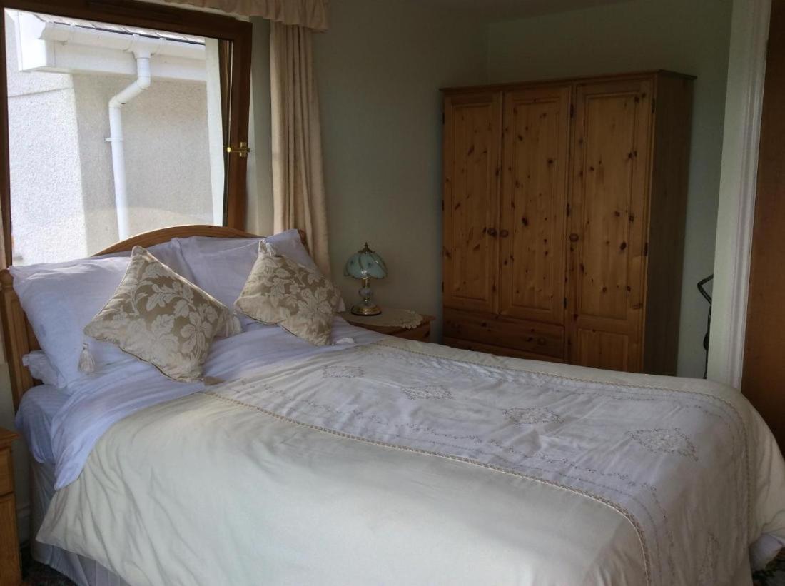 Room In Guest Room - Orchard Manor, Fore Street, Probus, Tr24Ly, Nr 트루로 외부 사진